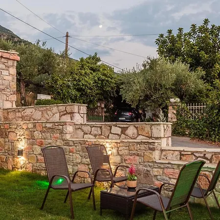 Διαμέρισμα Verga'S Sunset Retreat - Kelly'S Seaview Escape Βέργα Καλαμάτας